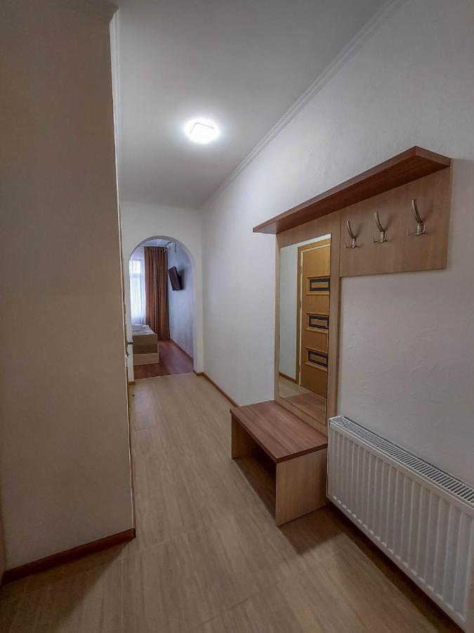 Graff Hotel Днепър Екстериор снимка